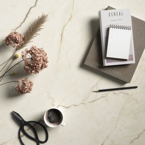 LaFaenza Oro Cre - Cremefarvet Marmorlook Blank