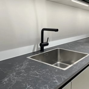 Vinduesplader Keramik Basic+ Nero Mat 20 mm.