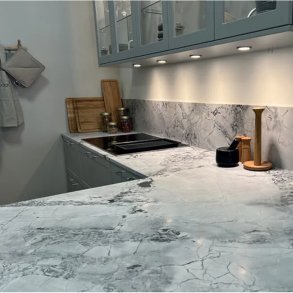 Vinduesplader Specialsten Dolomiti Super White (Finslebet) 20 mm.