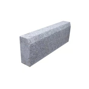 Granit Kantsten m/ Fas - Lysegr G341 Savet/Stokhugget B12 / H28-30 / L80-120 cm.